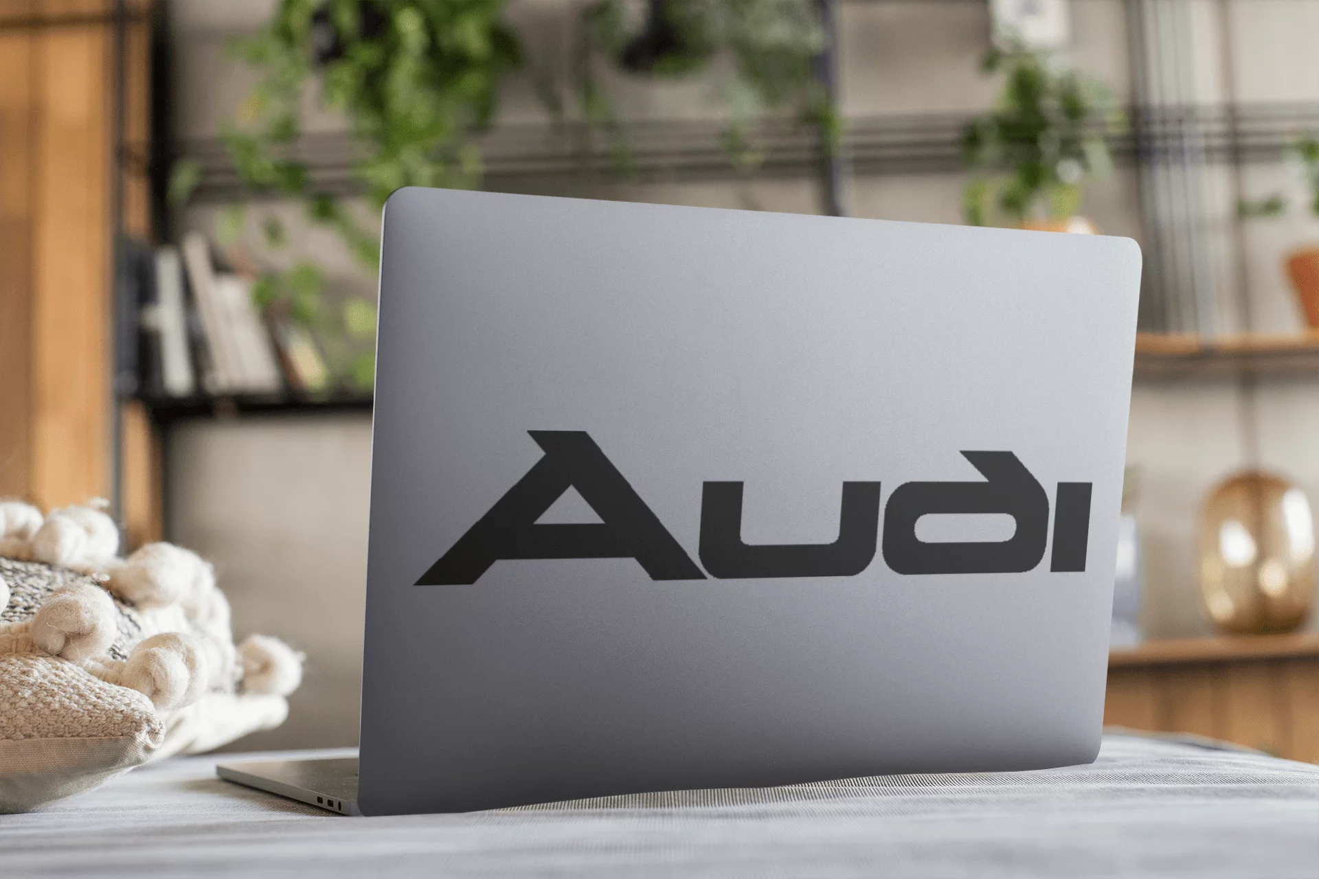 Automobilio lipdukas “AUDI 5”
