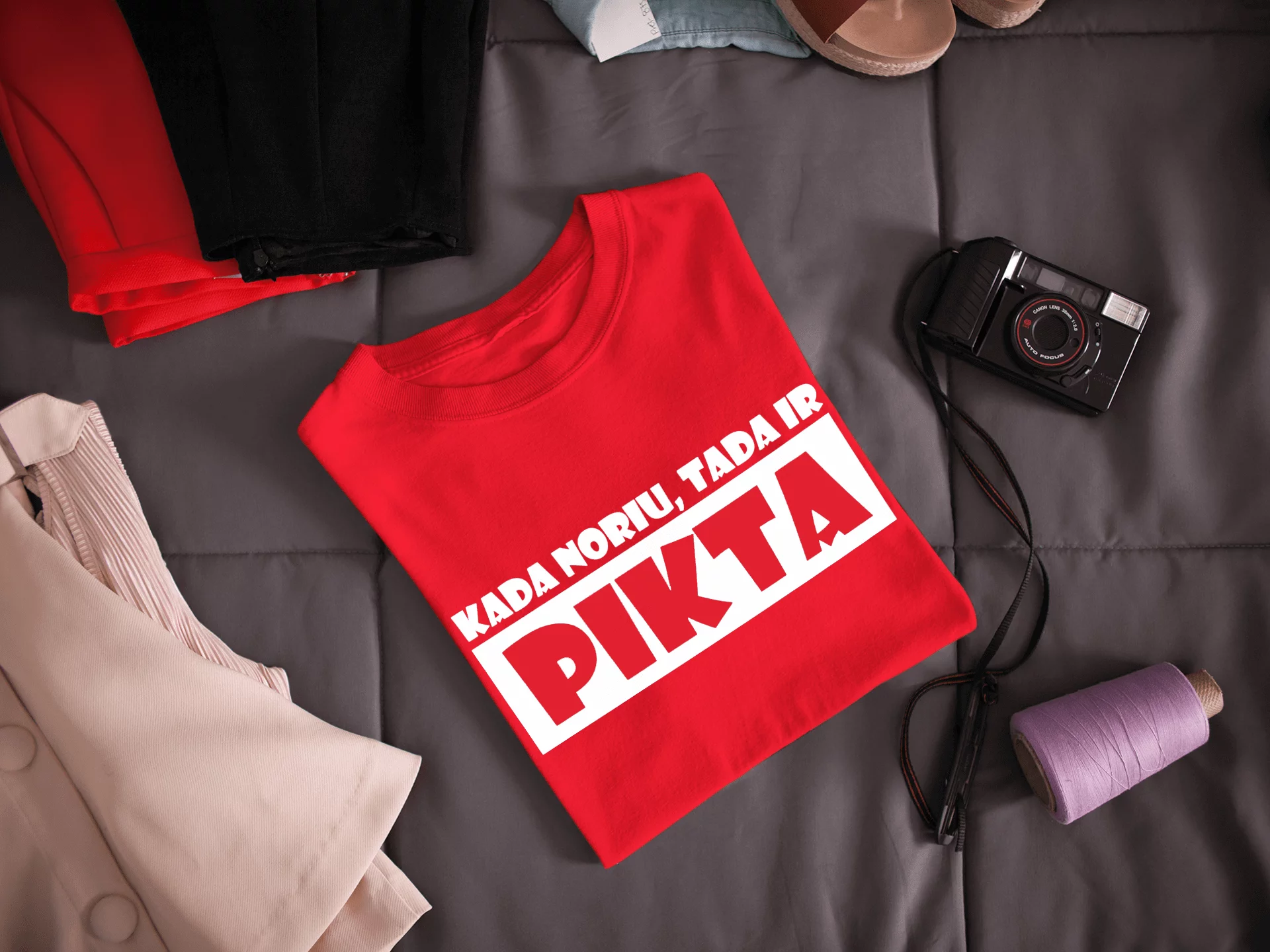 Moteriški marškinėliai "Kada noriu, tada ir PIKTA"