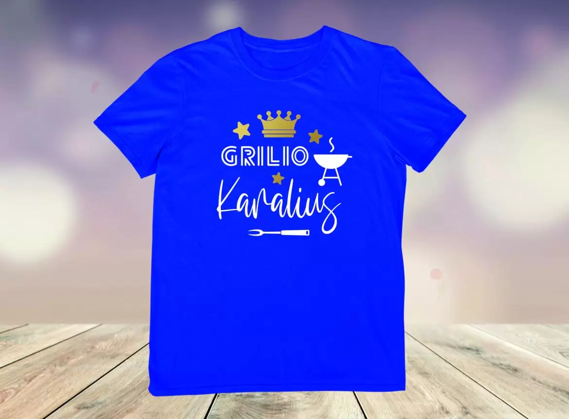 Marškinėliai su užrašu Grilio karalius mėlyna