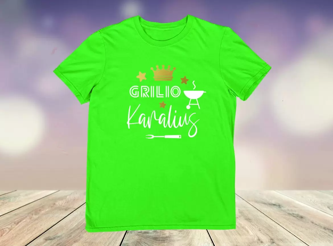 Marškinėliai su užrašu Grilio karalius žalia